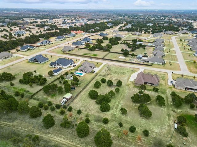 4331 Roberts Lane, Midlothian, TX 76065