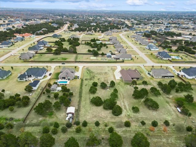 4331 Roberts Lane, Midlothian, TX 76065