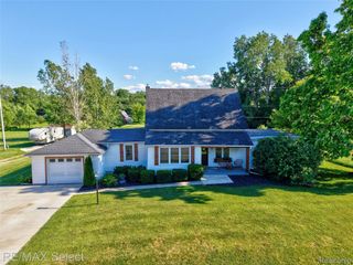 10469 W PIERSON Road, Flushing Charter Township, MI 48433