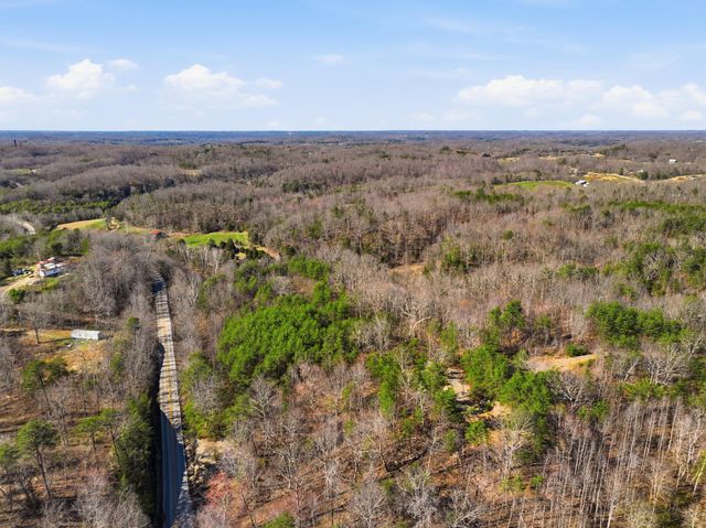 9098 Winchester Road, Irvine, KY 40336