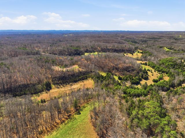 9098 Winchester Road, Irvine, KY 40336