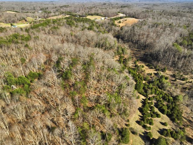 9098 Winchester Road, Irvine, KY 40336