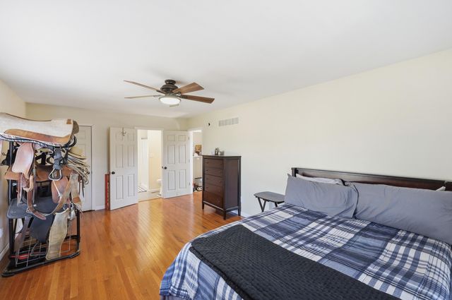 9098 Winchester Road, Irvine, KY 40336