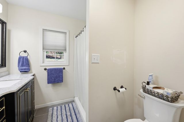 9098 Winchester Road, Irvine, KY 40336