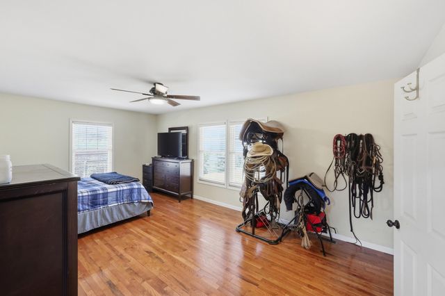 9098 Winchester Road, Irvine, KY 40336