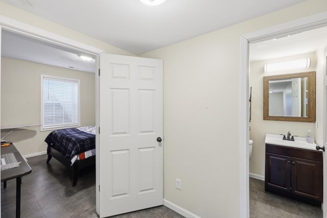 9098 Winchester Road, Irvine, KY 40336