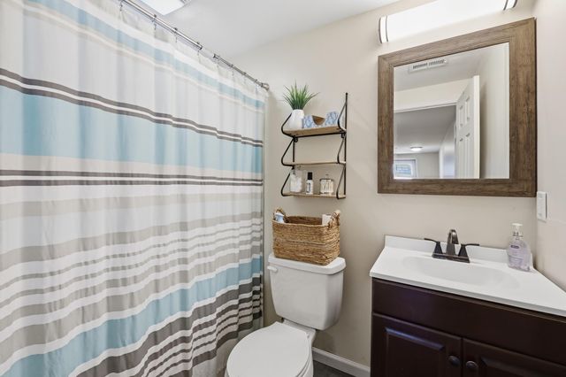 9098 Winchester Road, Irvine, KY 40336