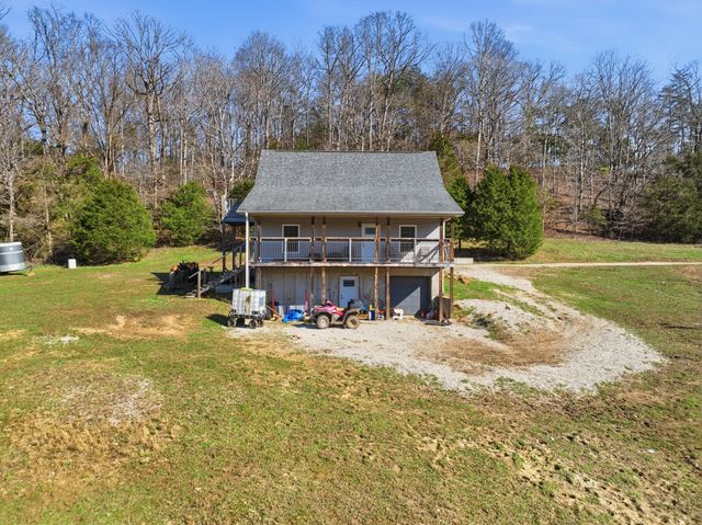 9098 Winchester Road, Irvine, KY 40336