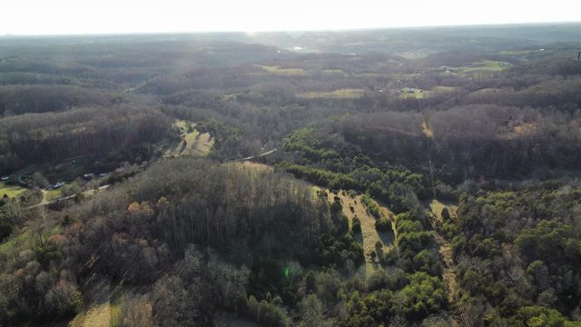 9098 Winchester Road, Irvine, KY 40336