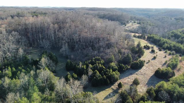 9098 Winchester Road, Irvine, KY 40336