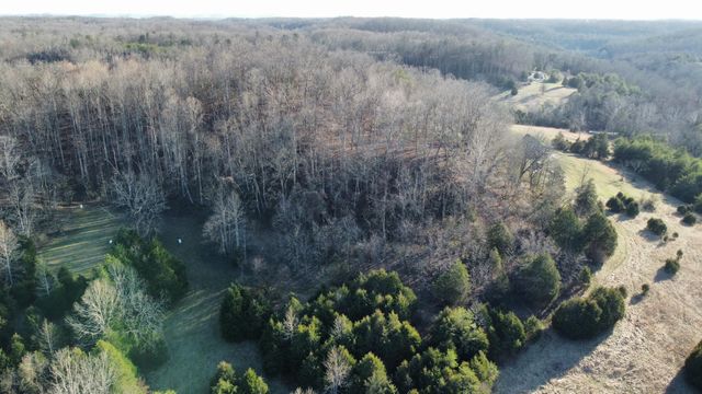 9098 Winchester Road, Irvine, KY 40336