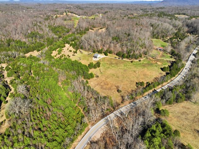 9098 Winchester Road, Irvine, KY 40336