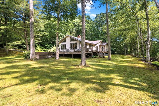147 Johnson Pond Lane, Westbrook, CT 06498