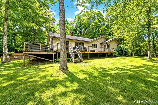 147 Johnson Pond Lane, Westbrook, CT 06498