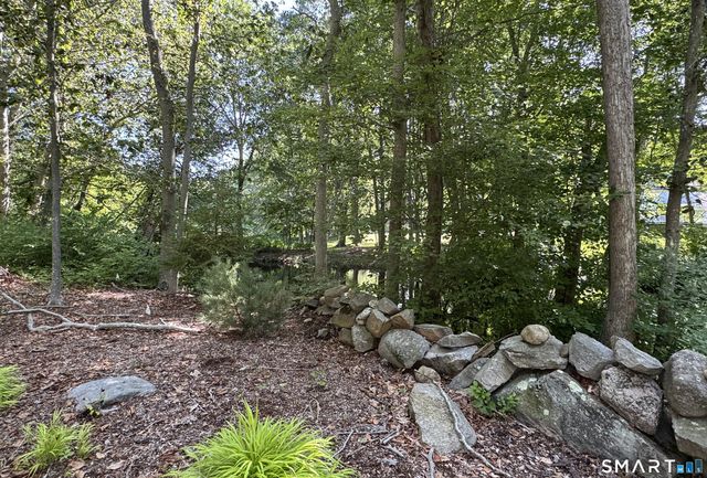 147 Johnson Pond Lane, Westbrook, CT 06498