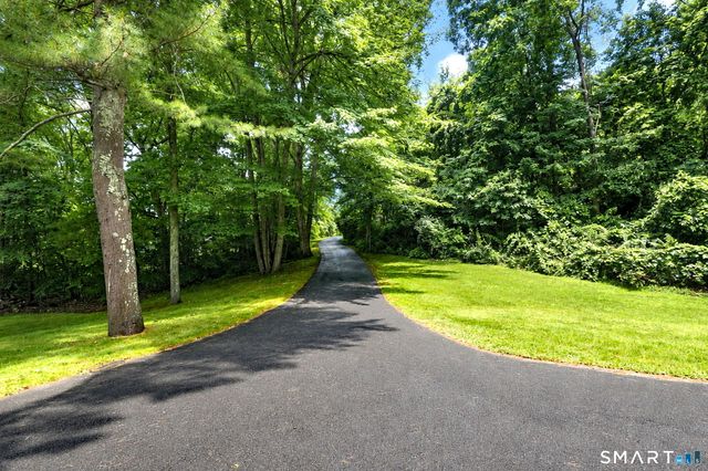 147 Johnson Pond Lane, Westbrook, CT 06498