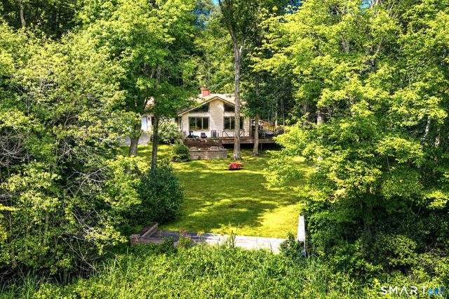 147 Johnson Pond Lane, Westbrook, CT 06498