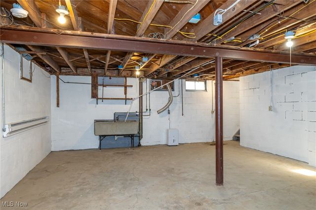 1519 Westwood Drive, Lorain, OH 44053