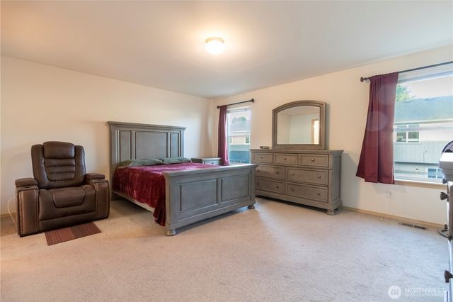 509 Milwaukee Boulevard S, Pacific, WA 98047