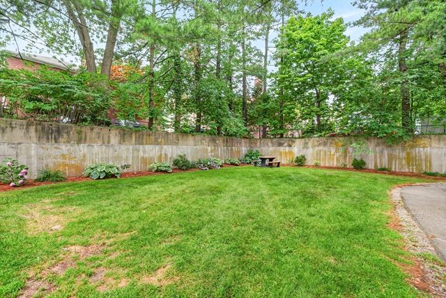 993 Massachusettes 113, Arlington, MA 02474