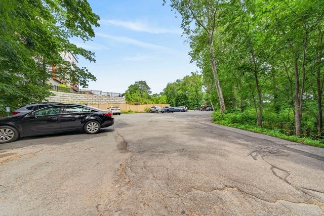 993 Massachusettes 113, Arlington, MA 02474
