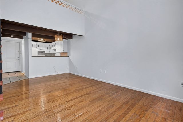 993 Massachusettes 113, Arlington, MA 02474