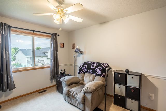 1804 W Cheyenne Court, Polk City, IA 50226