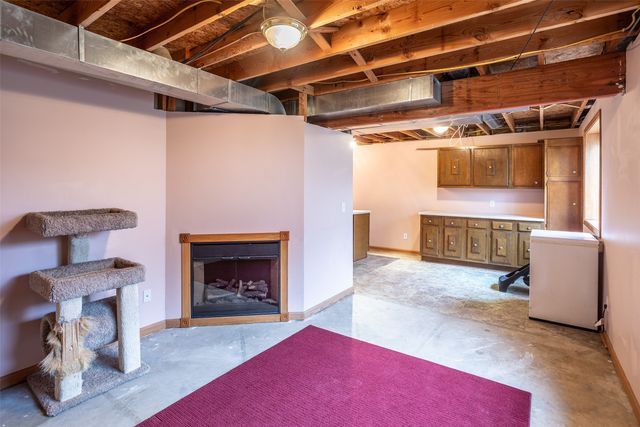 1804 W Cheyenne Court, Polk City, IA 50226
