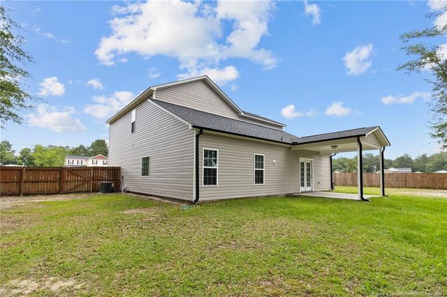 388 Dundee Farm Road, Raeford, NC 28376