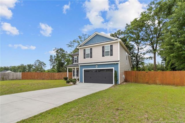 388 Dundee Farm Road, Raeford, NC 28376