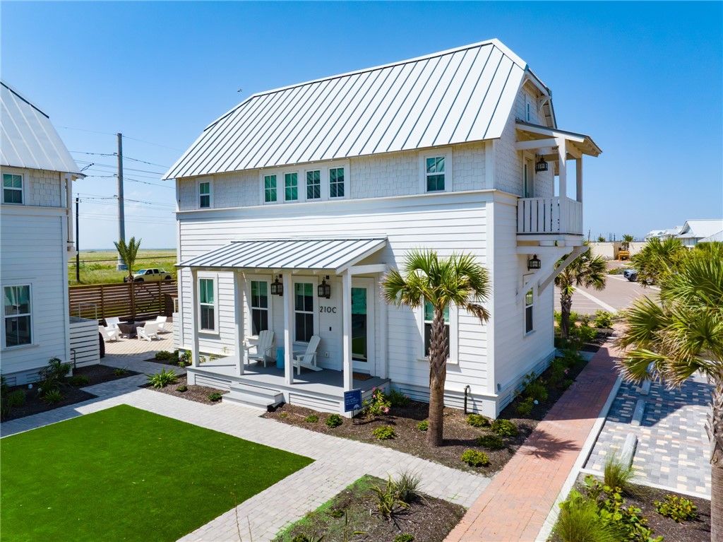 210 Escape St 3C, Port Aransas, TX 78373