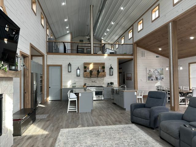 511 John Davis Road, Italy, TX 76651