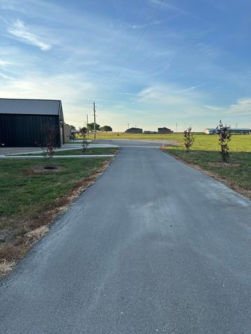 511 John Davis Road, Italy, TX 76651