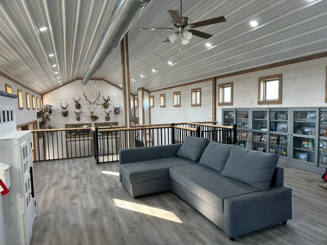 511 John Davis Road, Italy, TX 76651