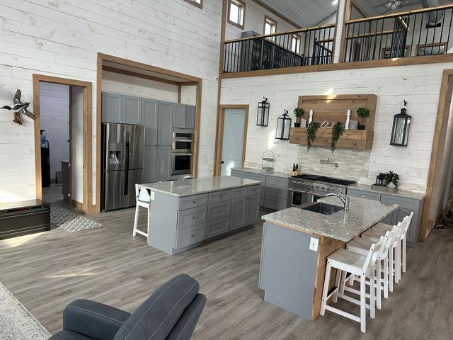 511 John Davis Road, Italy, TX 76651