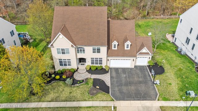 55 Hedgerow Lane, Manalapan, NJ 07726