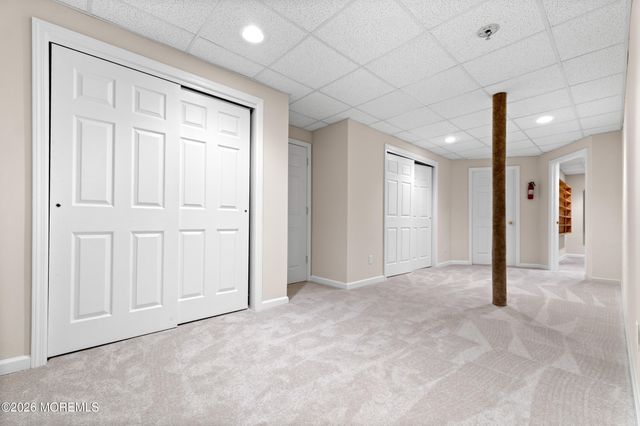 55 Hedgerow Lane, Manalapan, NJ 07726