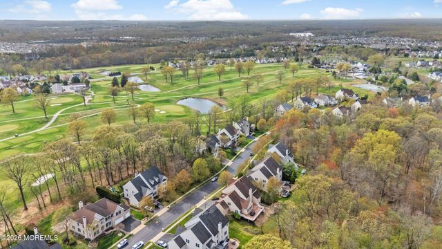 55 Hedgerow Lane, Manalapan, NJ 07726