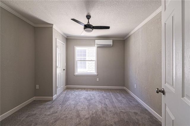 2517 Montgall Avenue, Kansas City, MO 64127