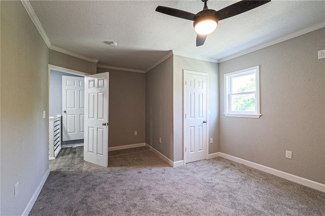 2517 Montgall Avenue, Kansas City, MO 64127
