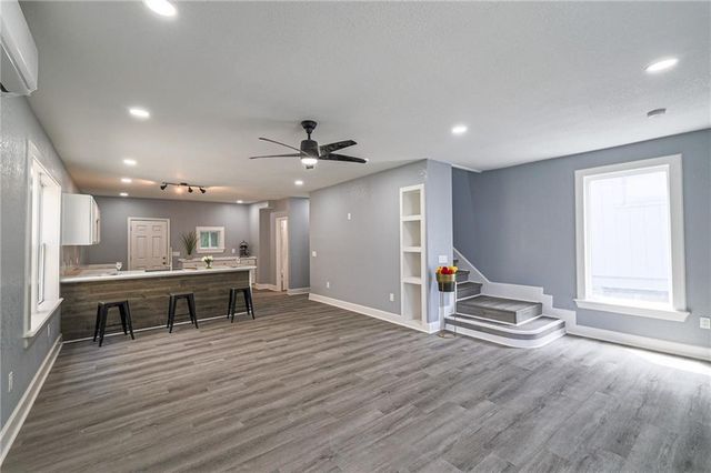 2517 Montgall Avenue, Kansas City, MO 64127