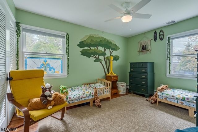 4 Hillcrest Ave, Mendham Boro, NJ 07945