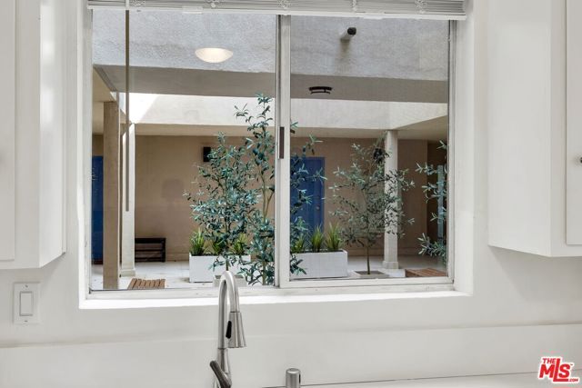 1101 Lincoln Boulevard 1A, Santa Monica, CA 90403