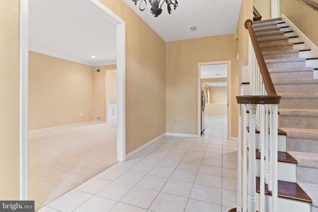 27 DEVONSHIRE SQ, Mechanicsburg, PA 17050