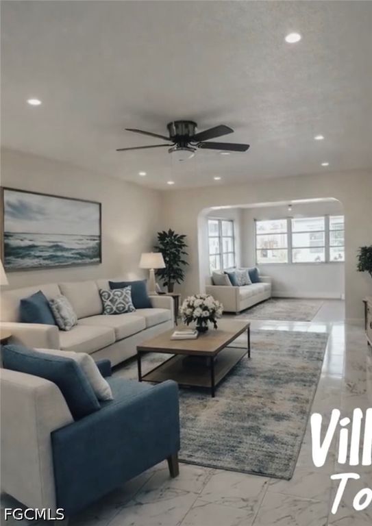 2213 Gardenia WAY, Lehigh Acres, FL 33936