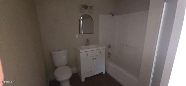 515 W Missouri Avenue 1,2,3,4,5,6,7,8, El Paso, TX 79901