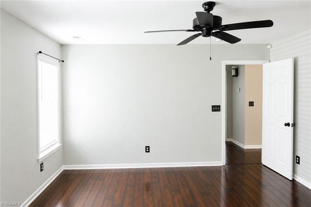 730 Wynbrook Square Lane, Winston-salem, NC 27103
