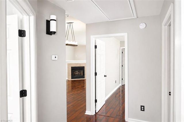 730 Wynbrook Square Lane, Winston-salem, NC 27103