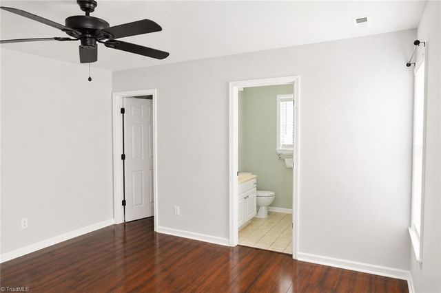 730 Wynbrook Square Lane, Winston-salem, NC 27103