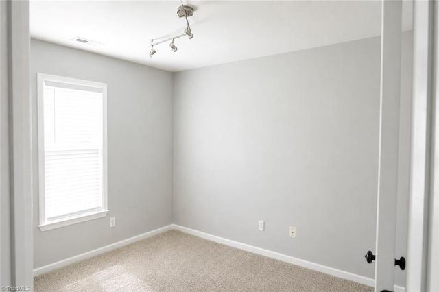 730 Wynbrook Square Lane, Winston-salem, NC 27103
